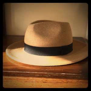 Pineapple and Star hat